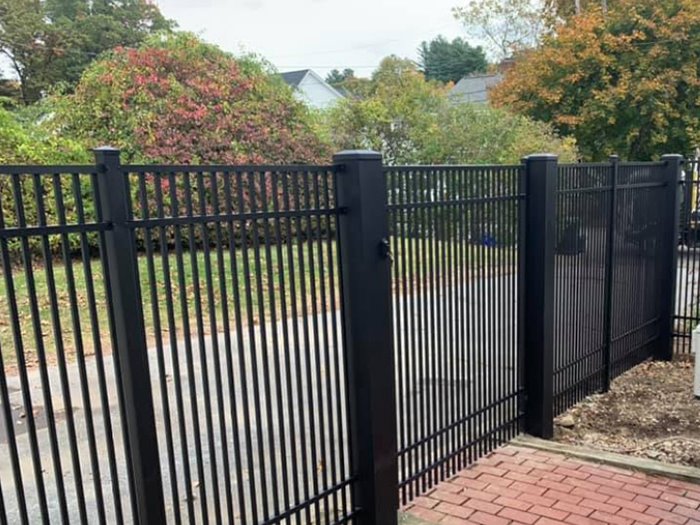 Aluminum fence options in the Andover, Massachusetts area.