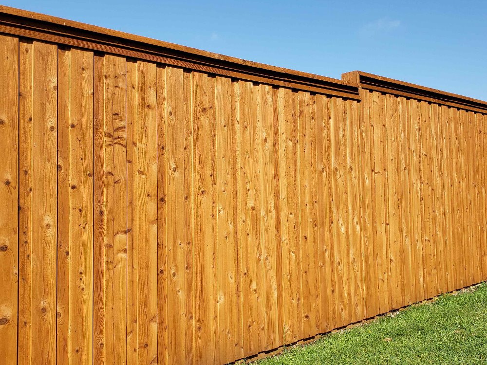 Hampstead NH Shadowbox style wood fence
