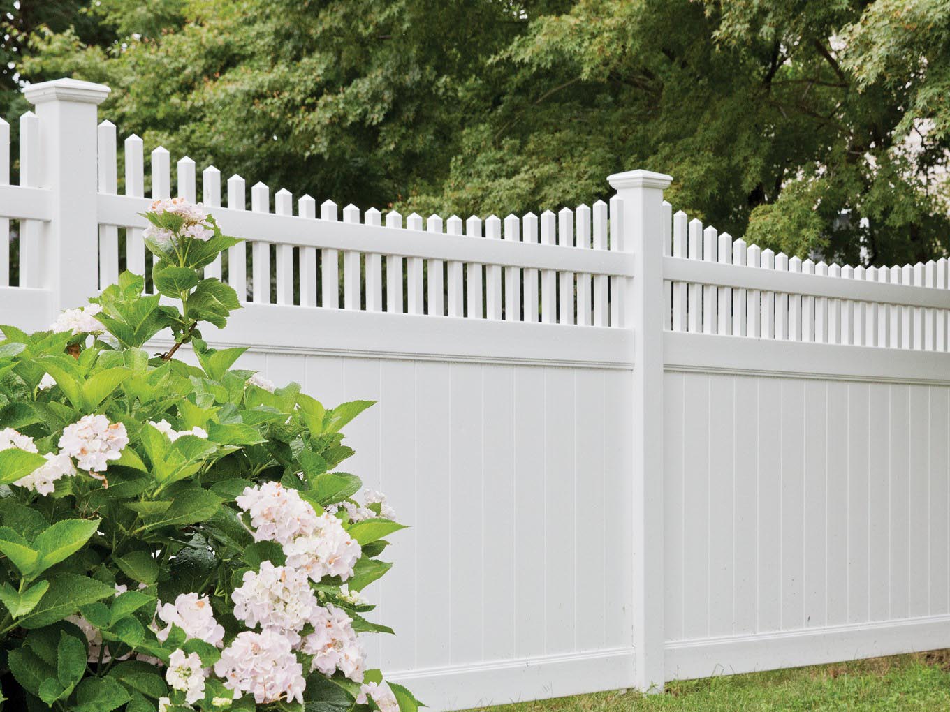 Hudson New Hampshire Professional Fence Installation
