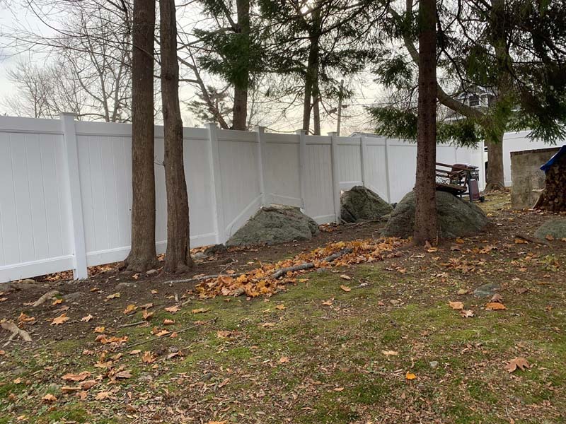 Privacy Fence Example in Hudson New Hampshire