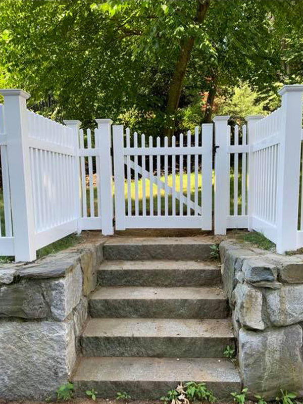 Types of fences we install in Topsfield MA